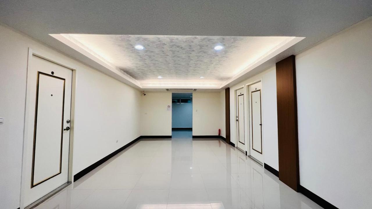 דירות טאינאן Shining House מראה חיצוני תמונה